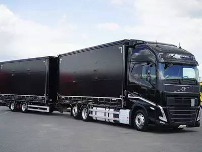 Тентованный грузовик Volvo FH 460