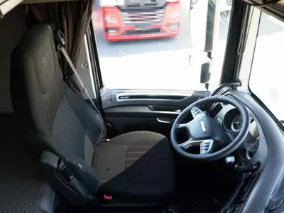 DAF XF 480 / FIRANKA 7,7 M / SSC / 6X2 / KLIMA POSTOJOWA / OAS PODNOSZONA chodirli yuk mashinasi