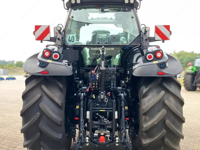 Трактор колесный Deutz-Fahr 6230 TTV BLACK-WARRI