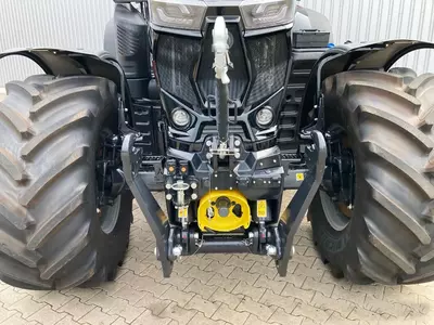 Трактор колесный Deutz-Fahr 6230 TTV BLACK-WARRI
