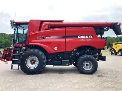 Case IH CASE AF 7140 ALLRAD g‘alla o‘rish kombayni