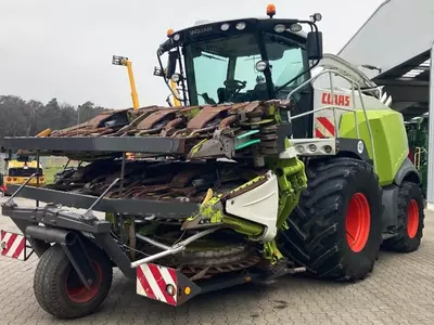 Кормоуборочный комбайн Claas JAGUAR 970