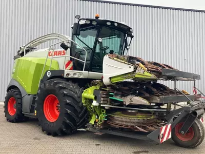 Кормоуборочный комбайн Claas JAGUAR 970