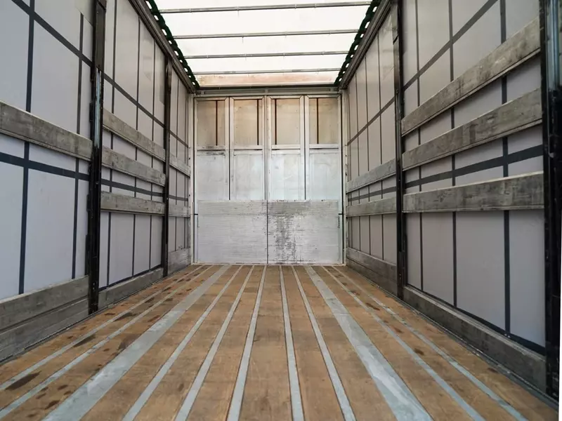 Тентованный прицеп Fruehauf / PRZYCZEPA / PRZEJAZDOWA / OSIE SAF