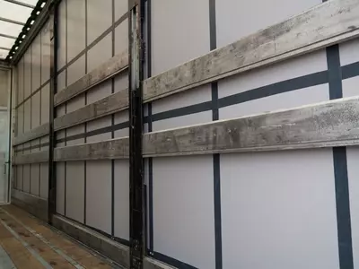 Тентованный прицеп Fruehauf / PRZYCZEPA / PRZEJAZDOWA / OSIE SAF