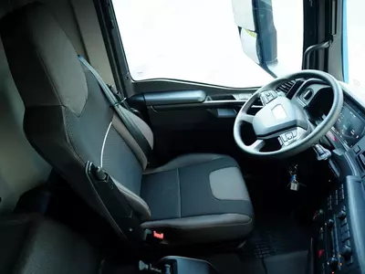 Самосвал MAN TGS 41.480