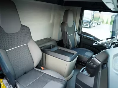 Самосвал MAN TGS 41.480
