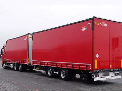 Тентованный грузовик Mercedes-Benz 2548