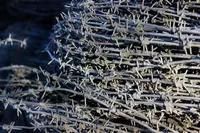 Проволока колючая