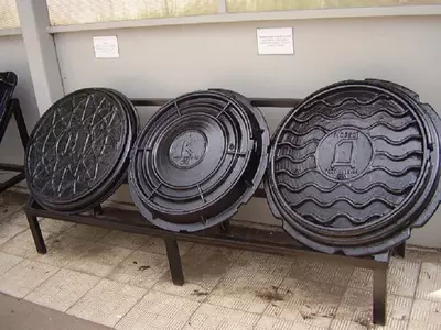 Kanalizatsiya quyma temir Lyuk