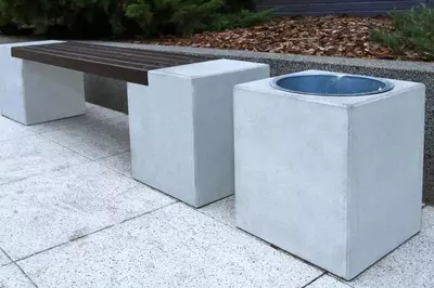 Tashqi dekorativ skameyka