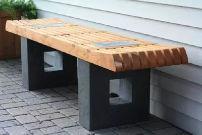 Tashqi dekorativ skameyka