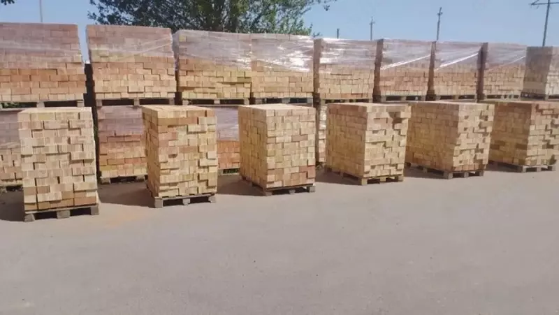 Кирпич строительный жженый, арт 055