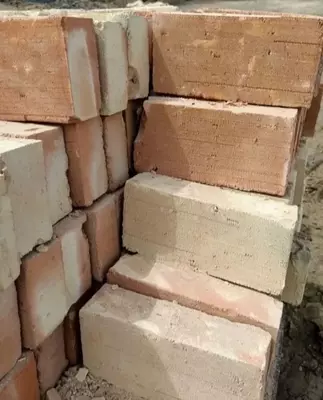 Кирпич строительный жженый