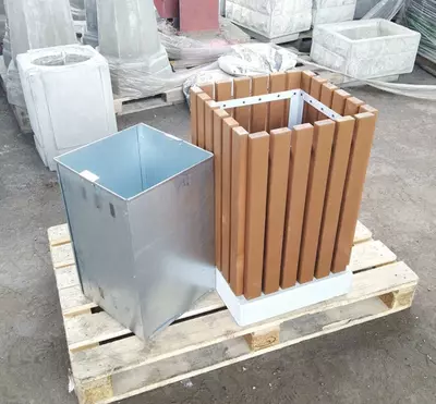 Урна деревянная на железобетонном основании N10 - 832 000 сум / шт.