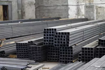 34 000 сум / шт. Труба профильная стальная (арт.019)