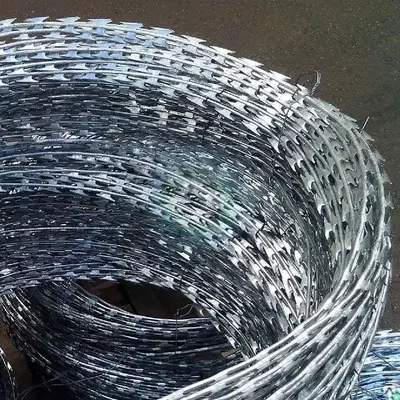 Колючая проволока ЕГОЗА (арт.050)