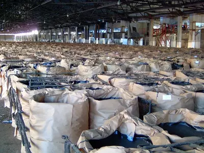 Qurilish bitumi (008-modda) - 3 300 so'm / kg