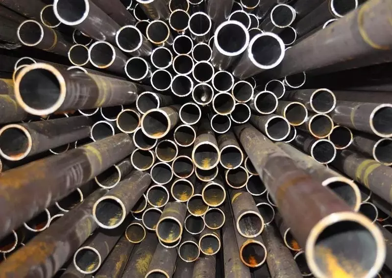 13 500 so'm Chelik quvur (002-modda)