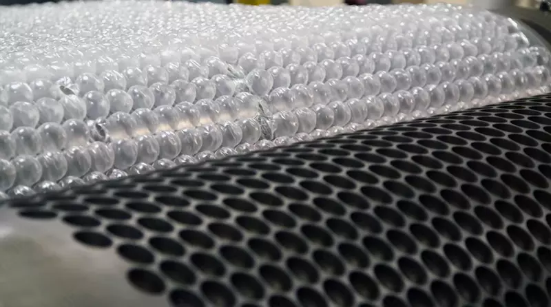 Qadoqlash pufak plyonkasi (067-modda) - 10 700 so'm