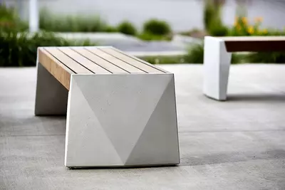 Ochiq beton skameyka, 1 metr (model 056)