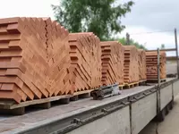 Кирпич жженый (красный)