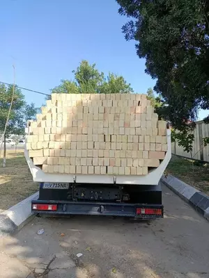 Кирпич жженый (красный)