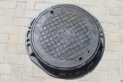 Люк чугунный (арт.067)