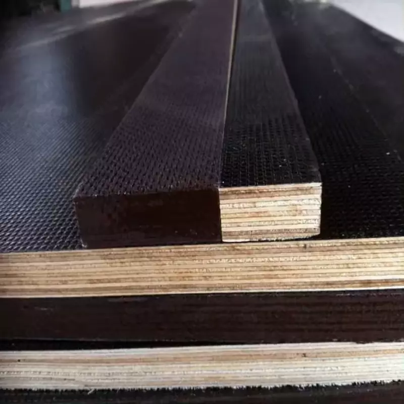 Finlyandiya qatlamli kontrplak 1525x1525/1220x2440 mm (060-modda)