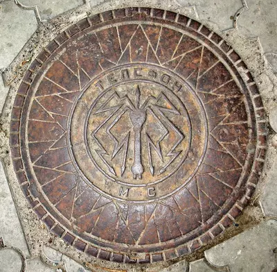 Люк чугунный (арт.088)