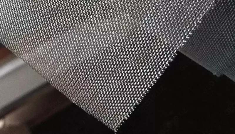 Сетка металлическая тканая (арт.008)