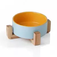 миска на деревянной подставке 