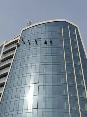 10 000 сум Клининговая компания МаксХелп