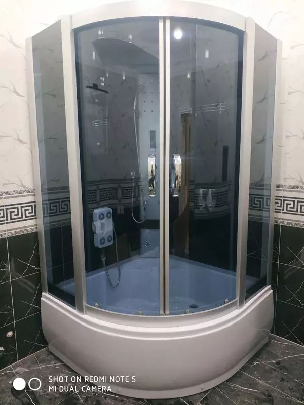 Душевая кабинка