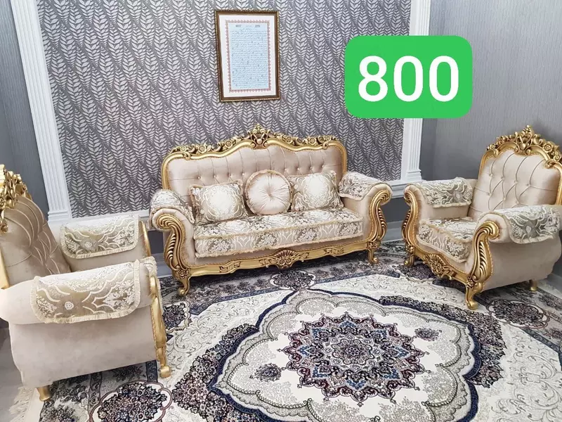 "Italyancha uslubda" yumshoq mebellar to'plami. Model № 015 (Oq/Oltin)