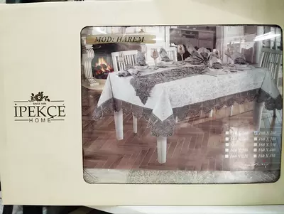 715 000 сум / шт. Набор скатерть и салфетки из бархата