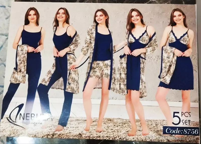 445 000 сум Комплект пеньюар и пижама 5в1