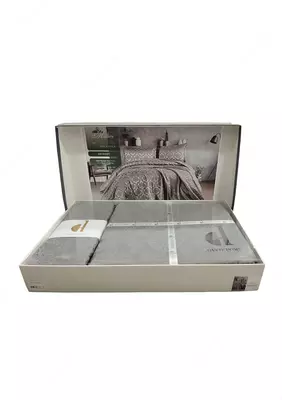 Комплект постельного белья с покрывалом