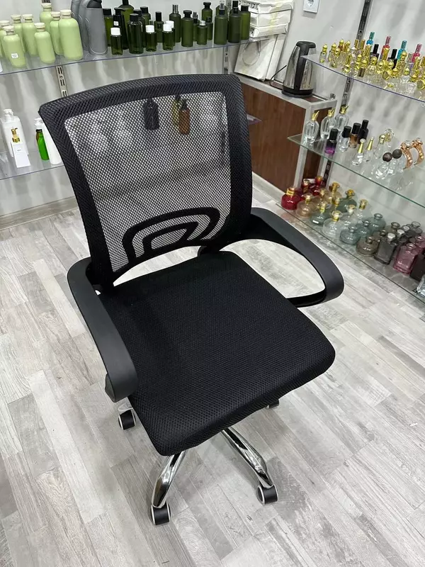 компютерное кресло - 465 000 сум