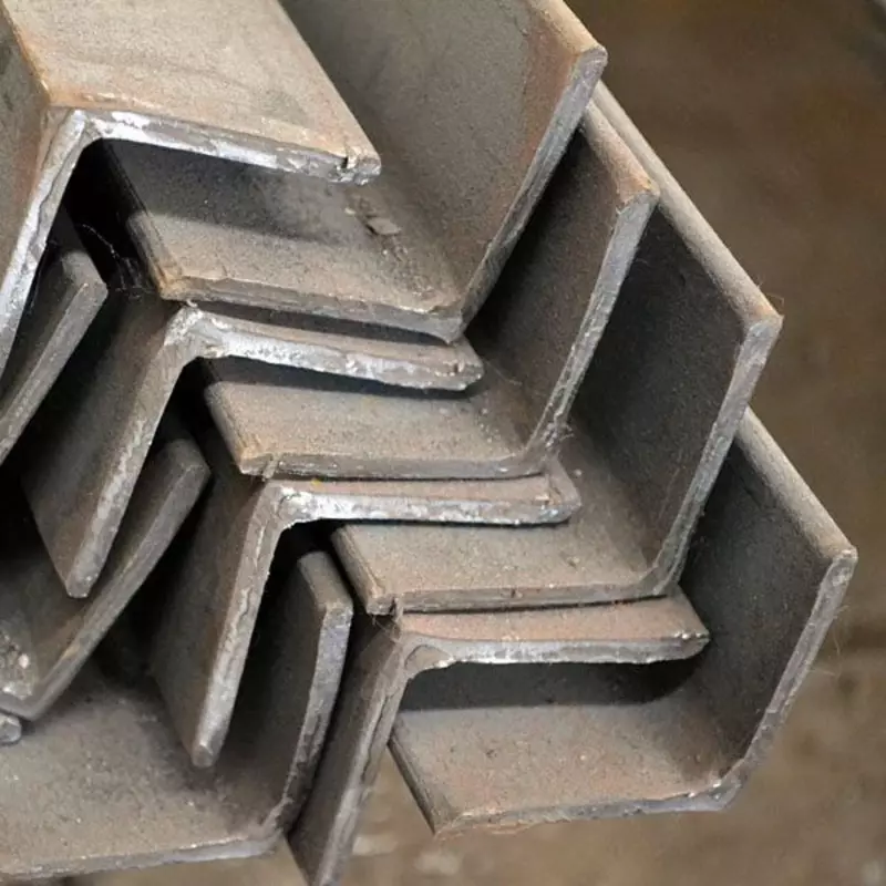 Уголок 50х50*3.4.5 - от {0} сум