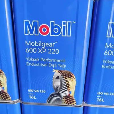 Mobilgear 600 XP 220 Минеральное редукторное масло