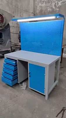 металлический верстак