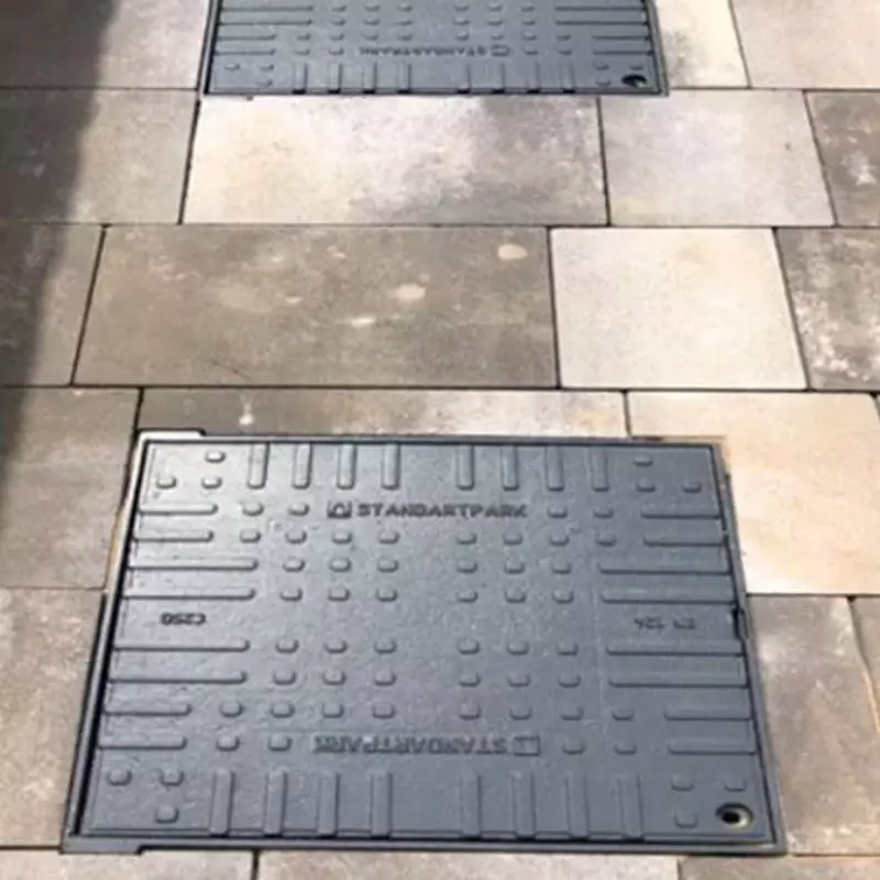 Люк Standartpark чугунный квадратный 600х600 - 3 500 000 сум