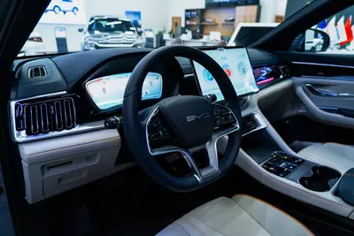 Автомобиль BYD SONG PLUS EV CHAMPION (605km Flagship) AUTOZONE - BYD AUTOZONE