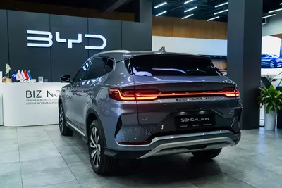 Автомобиль BYD SONG PLUS EV CHAMPION (605km Flagship) AUTOZONE