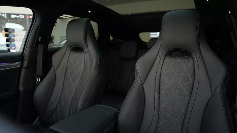 Автомобили BYD Sealion 7 (567km Flagship)AUTOZONE BYD AUTOZONE