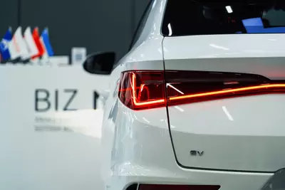 BYD E2 405km Luxe AUTOZONE BYD AUTOZONE