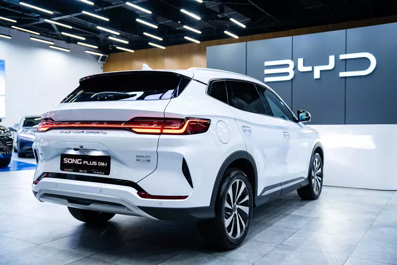 BYD SONG PLUS DM-i UzPride (150km Flagship) AUTOZONE