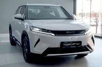 BYD Yuan Up dm-i AUTOZONE