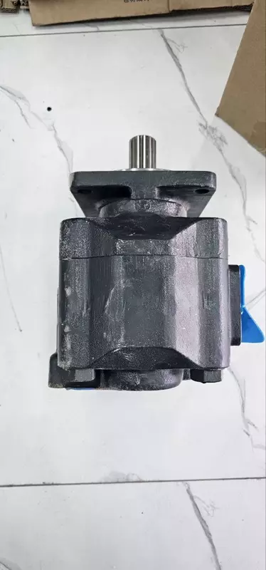 Насос шестеренный для ilugoong 856 - 5 263 821.2 сум